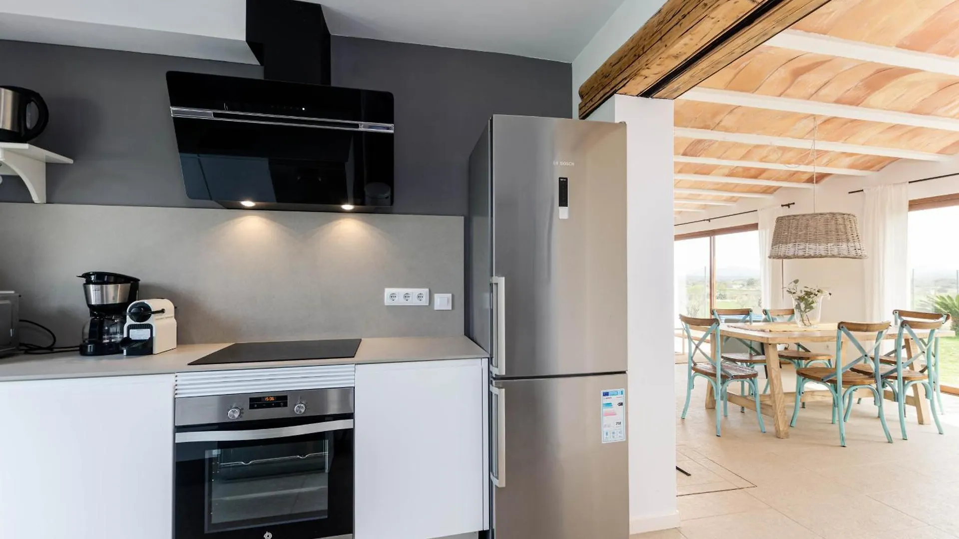Yourhouse Carrera Plana María de la Salud